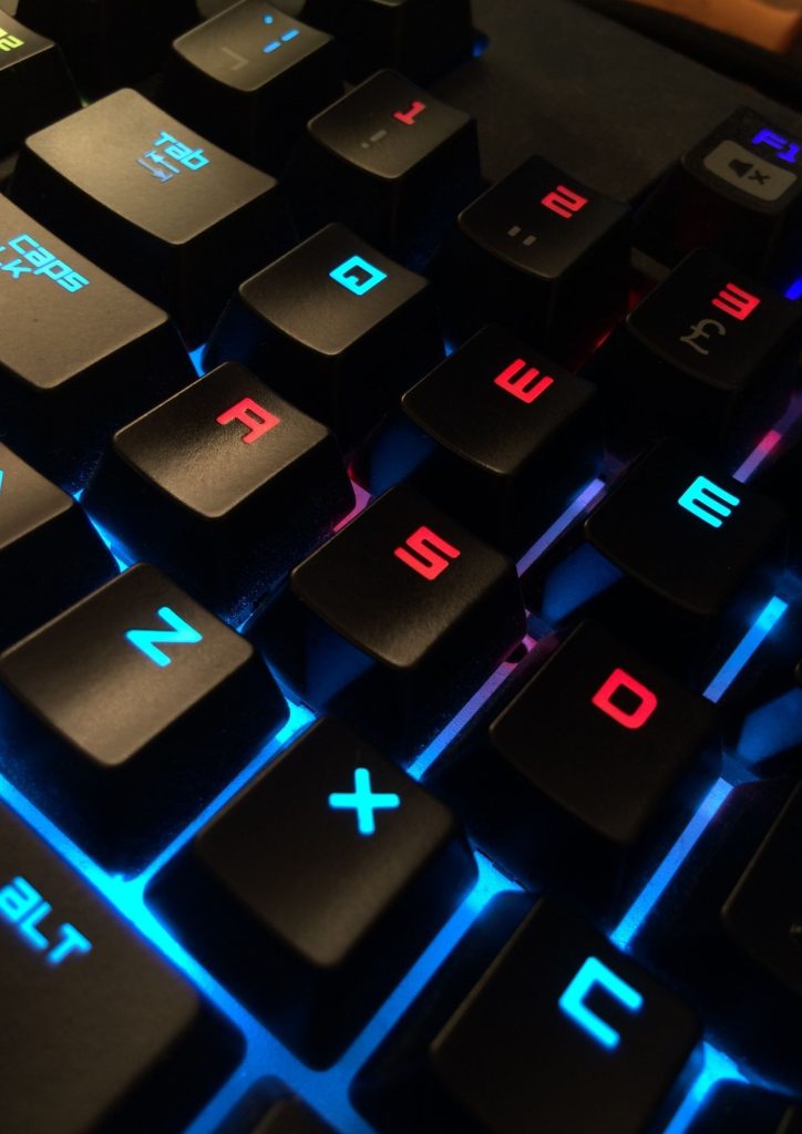 [Teclado pc gamer]